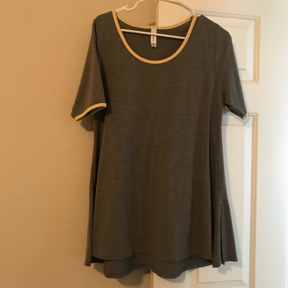 LuLaRoe Medium grey perfect tee with yellow trim